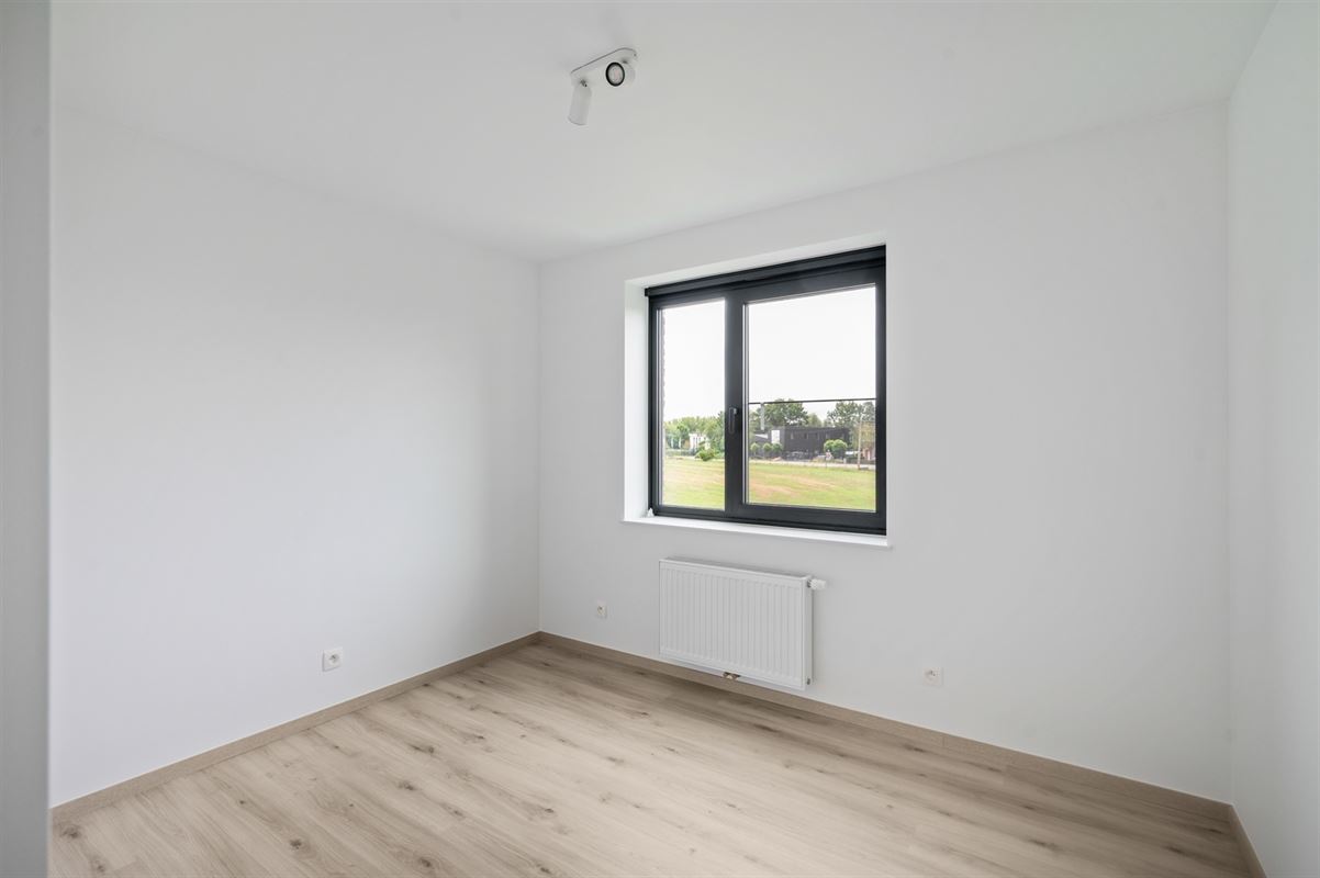 Nieuwbouwwoning met 3 SLPK en zuid-tuin te Sint-Katelijne-Waver