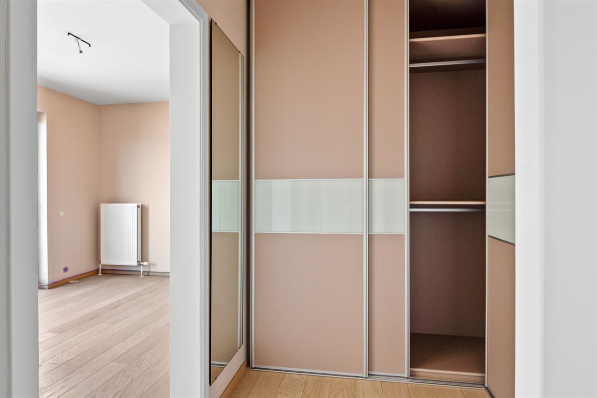 Knap appartement met 2 slpks en dressing te Putte
