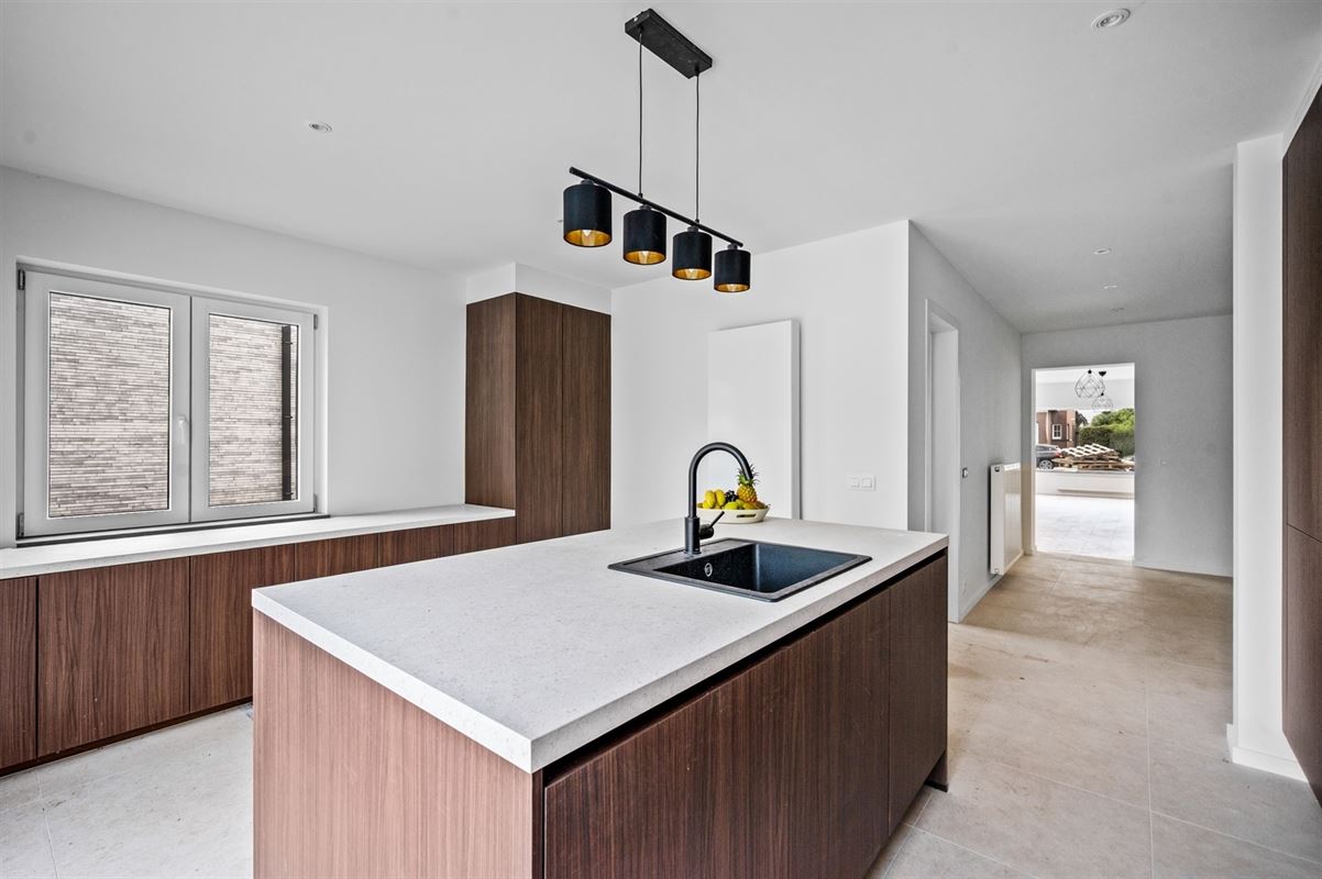 Recent gemoderniseerde, instapklare woning te Putte