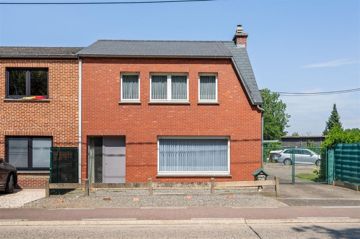 Te moderniseren woning met 3 slaapkamers te Baal