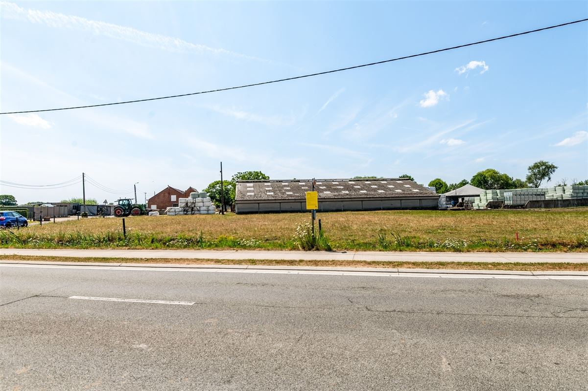 Bouwgrond voor OB met opp. 759 m² te Putte