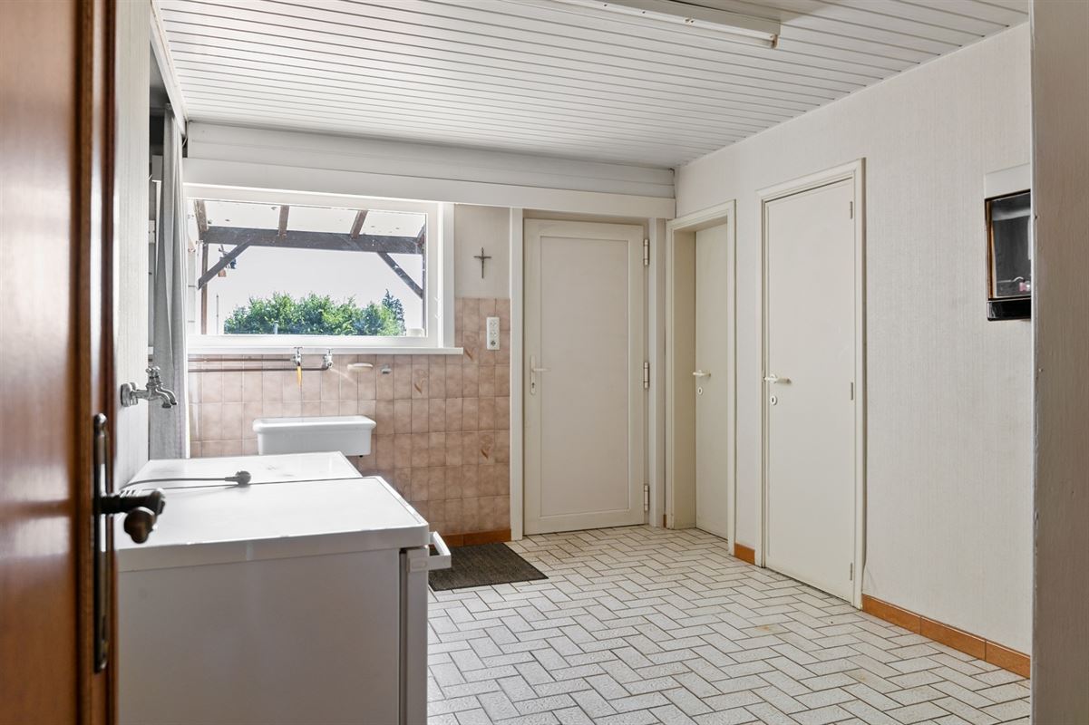 Verrassend ruime, karaktervolle woning te Putte