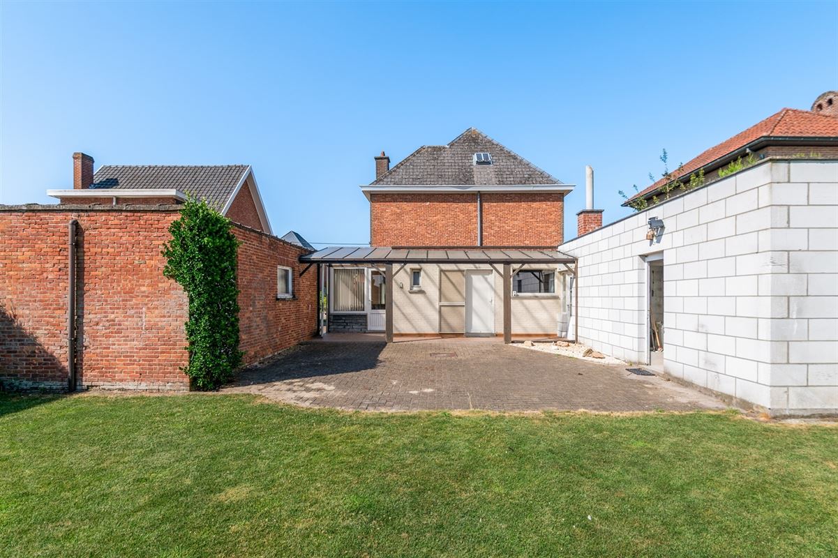 Verrassend ruime, karaktervolle woning te Putte