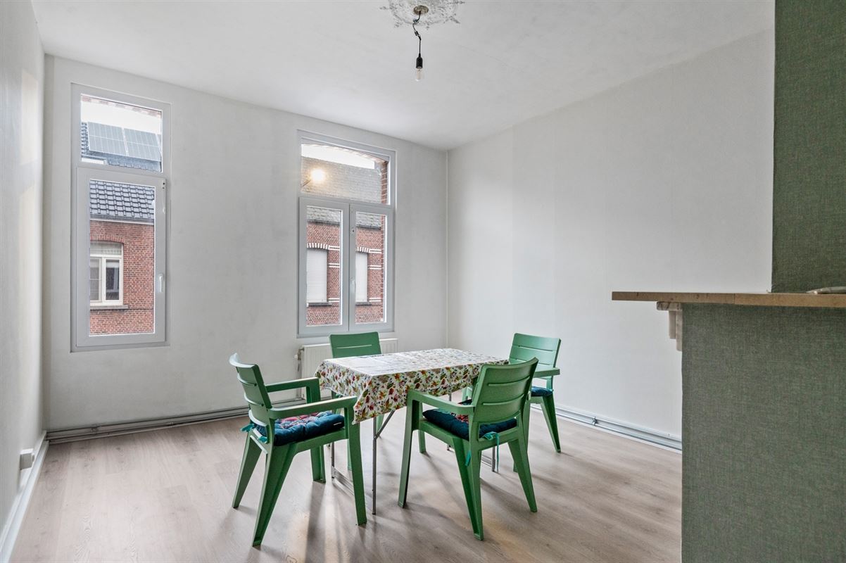 Gemoderniseerde woning met 4 slpks te Putte