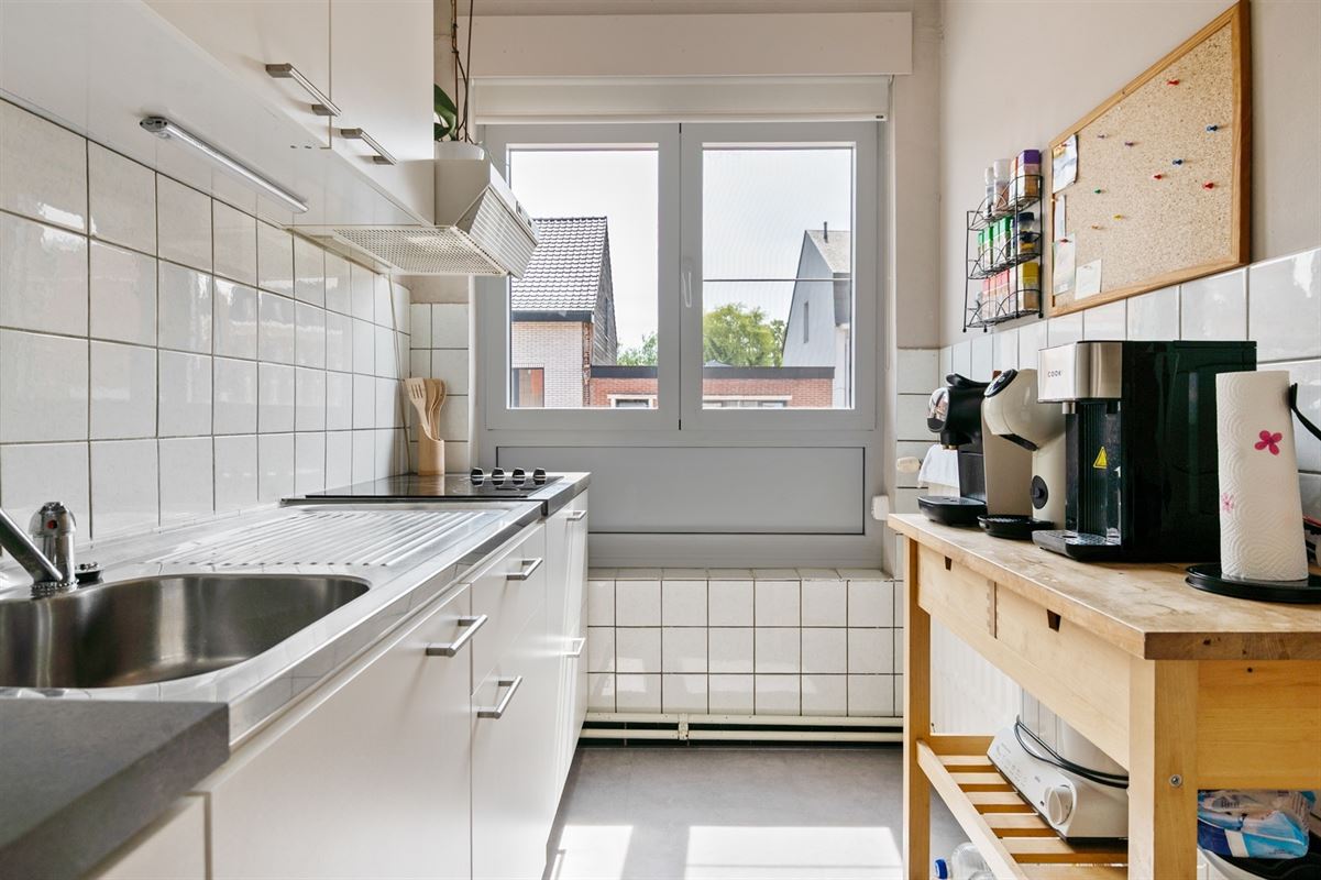 Aangenaam appartement met 2 SLPK en garage te Duffel