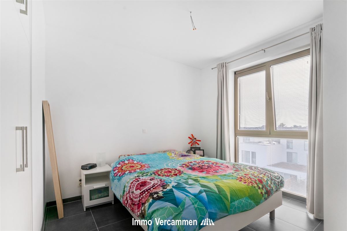 Modern 2-slaapkamerappartement met twee terrassen en autostaanplaats in Lier