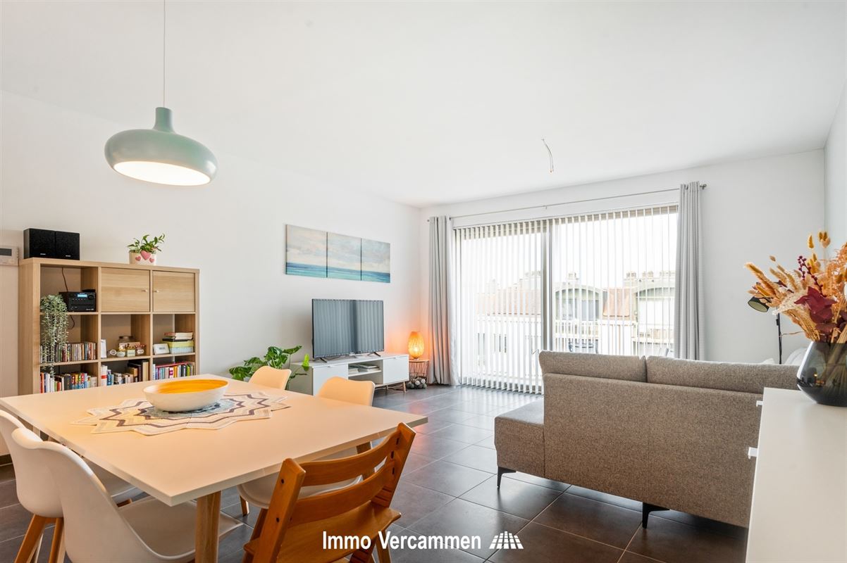 Modern 2-slaapkamerappartement met twee terrassen en autostaanplaats in Lier