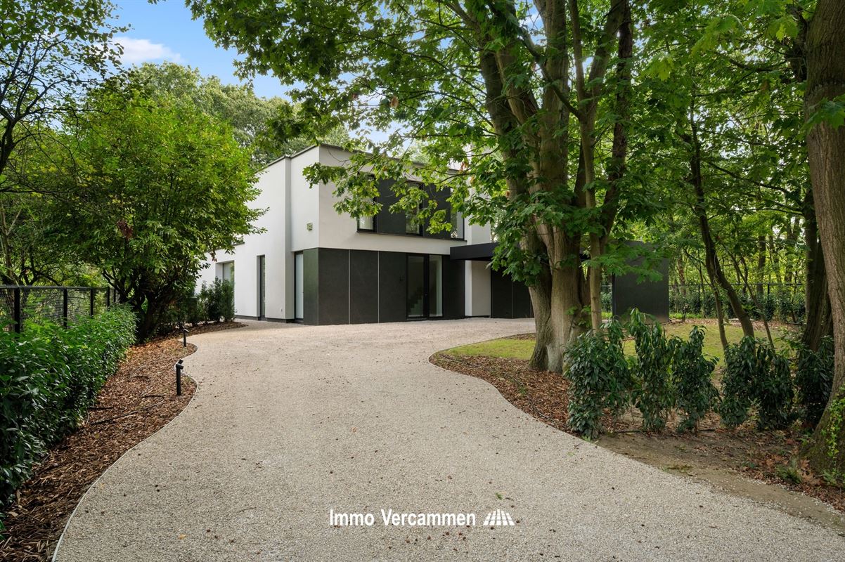 Luxueuze villa met zwembad op toplocatie te Bonheiden