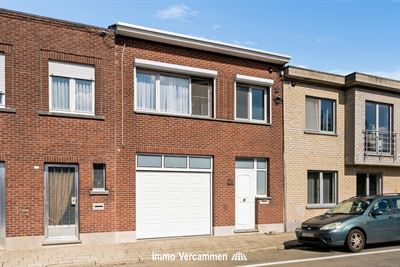 Charmante woning met heel wat potentieel te Duffel