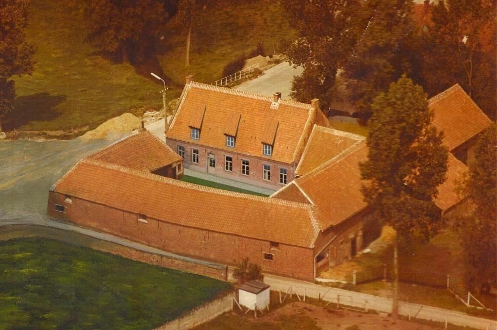 Authentique ferme carrée