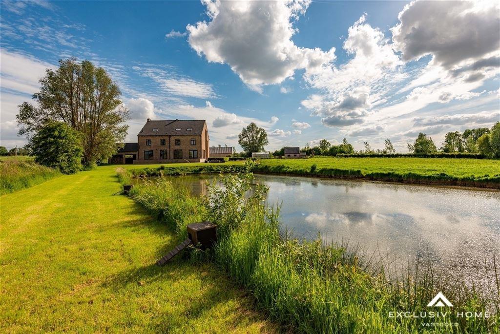 Landhuis op 2ha - extreem landelijke ligging