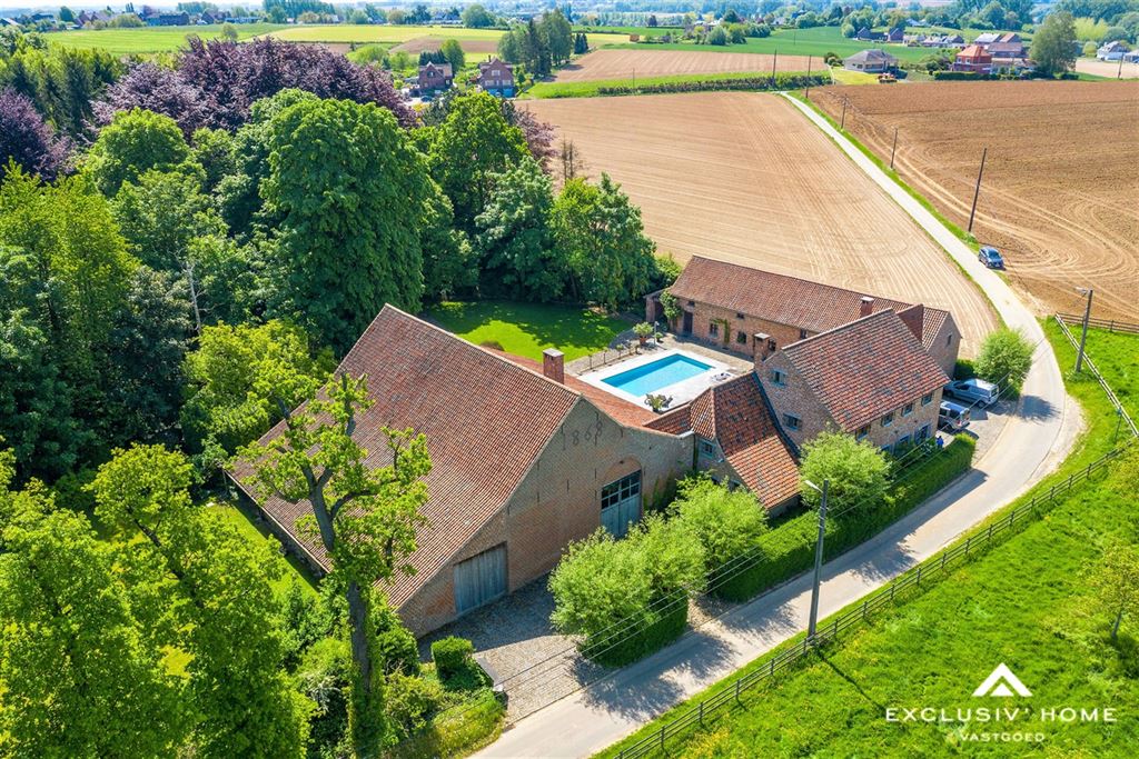 Schitterend hoevecomplex op 3ha