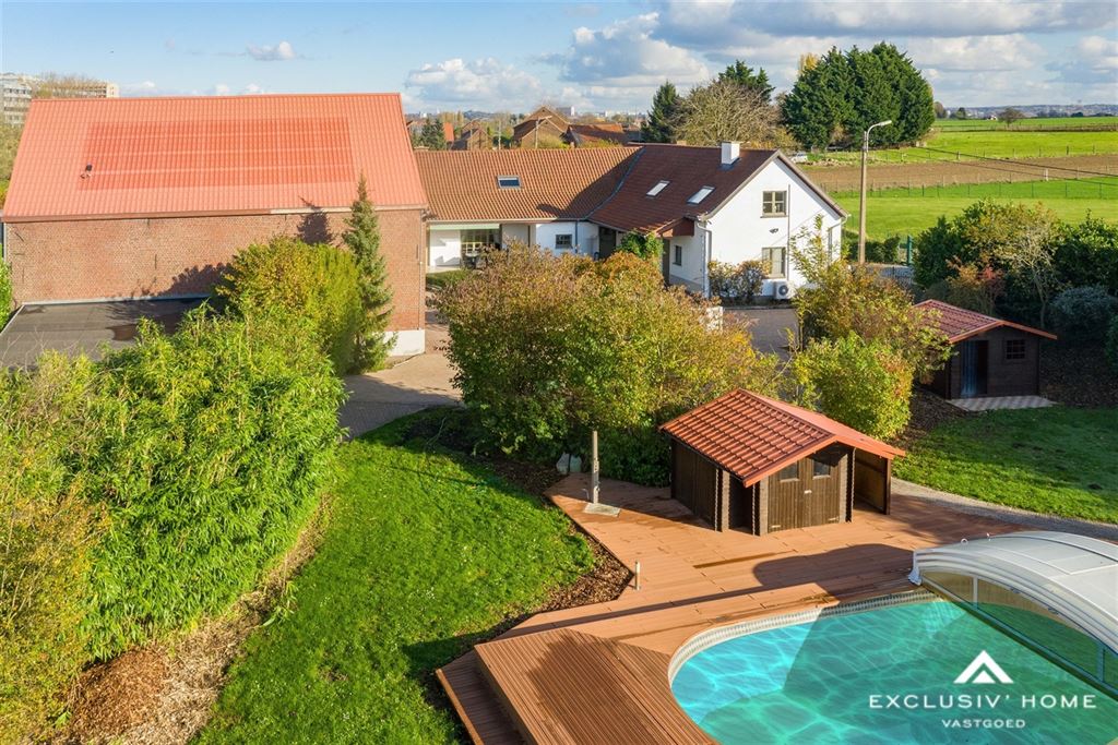 Hoevecomplex op 82 are in de Brusselse rand