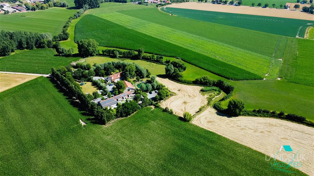 Exclusive estate/ Investment property on 2ha