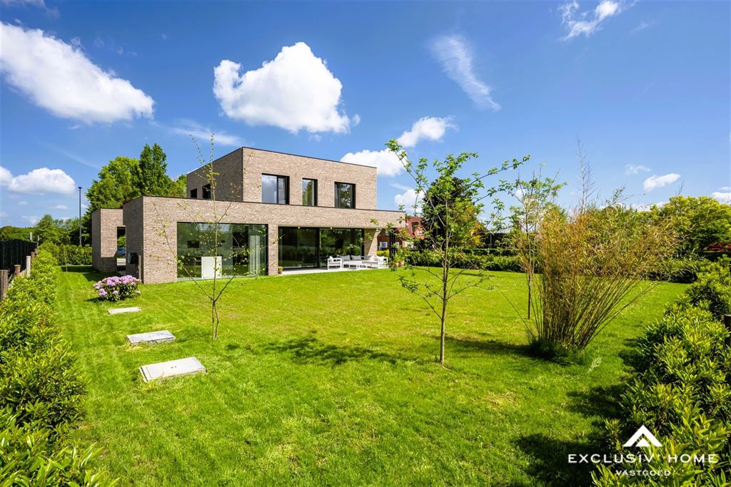 Villa moderne de construction récente