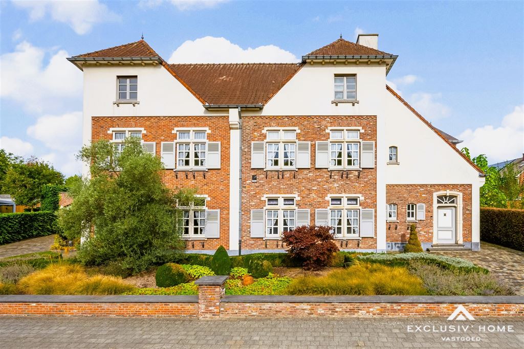 Maison de maître élégante – idéale pour profession libérale ou cohabitation