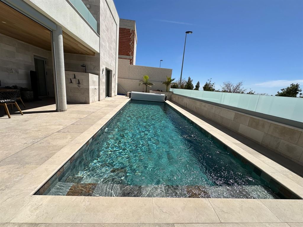 Exclusieve designvilla in Benijofar