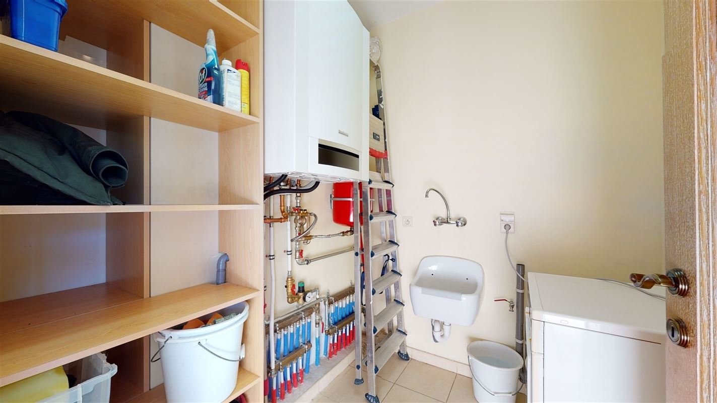 Appartement met staanplaats, zonneterras en airco