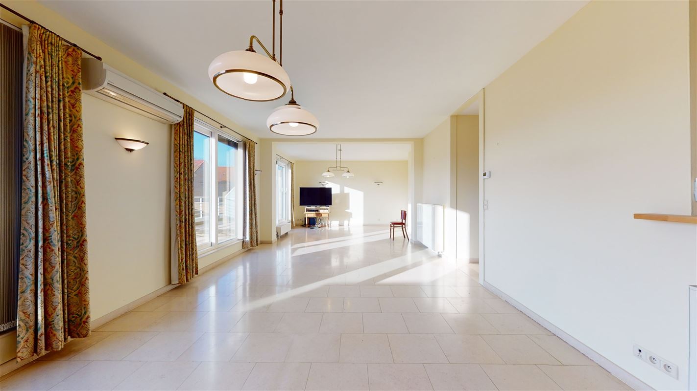 Appartement met staanplaats, zonneterras en airco