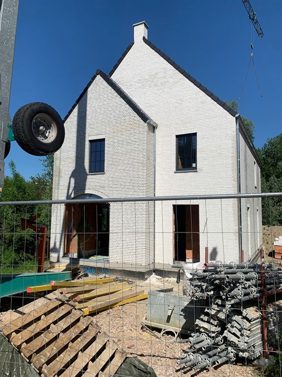 Prachtige nieuwbouwwoning met tuin