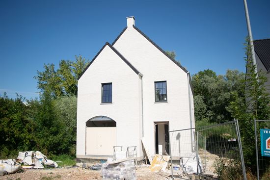Prachtige nieuwbouwwoning met tuin