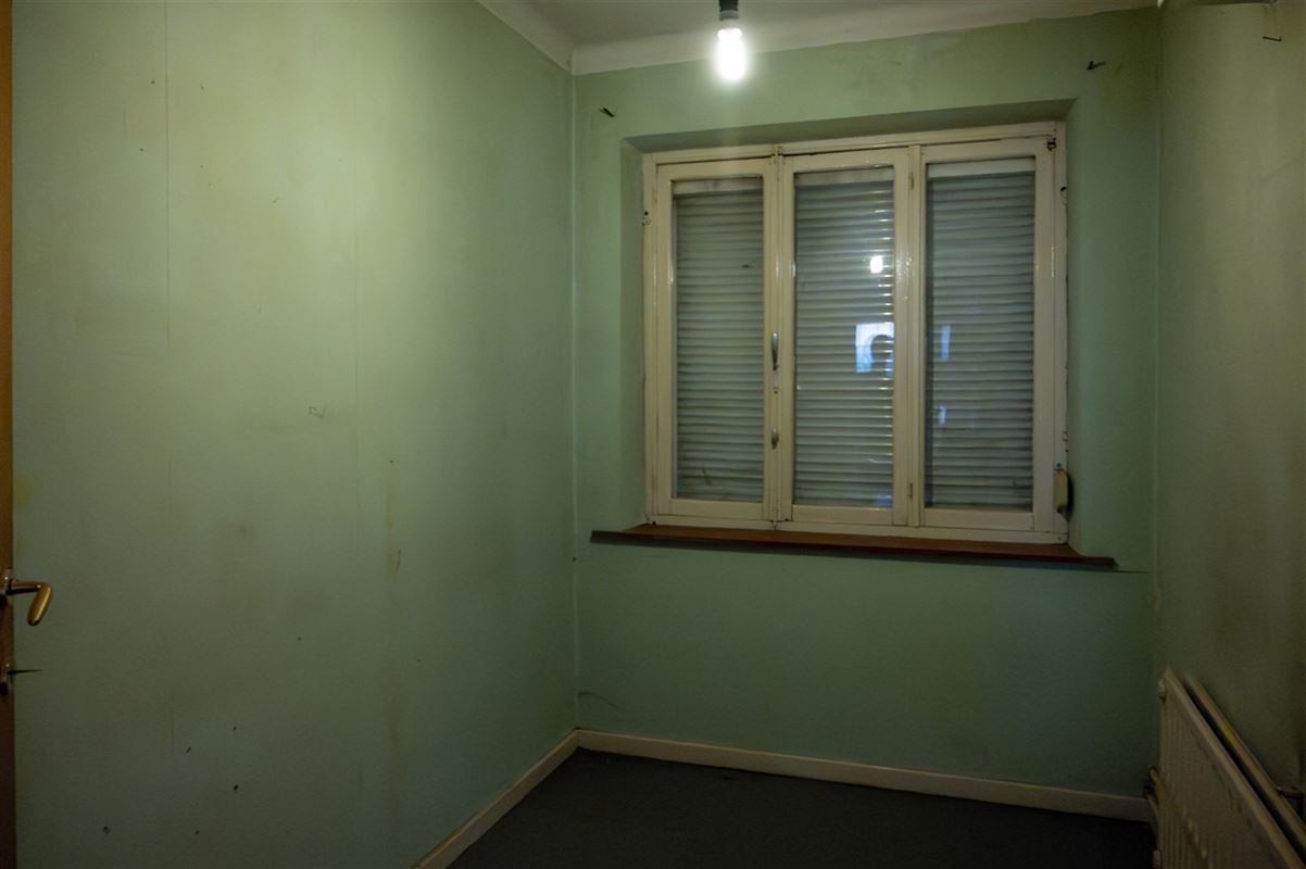Woning met garage en tuin
