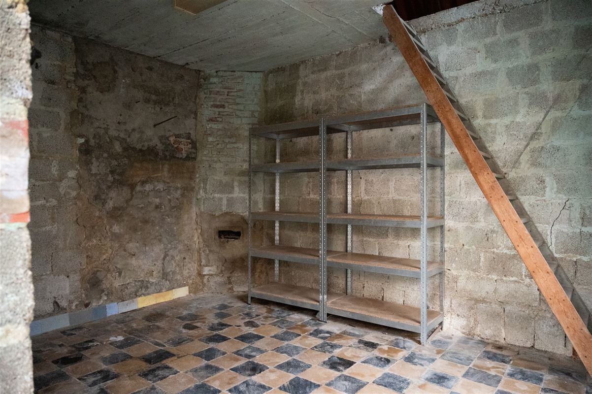Woning met garage en tuin