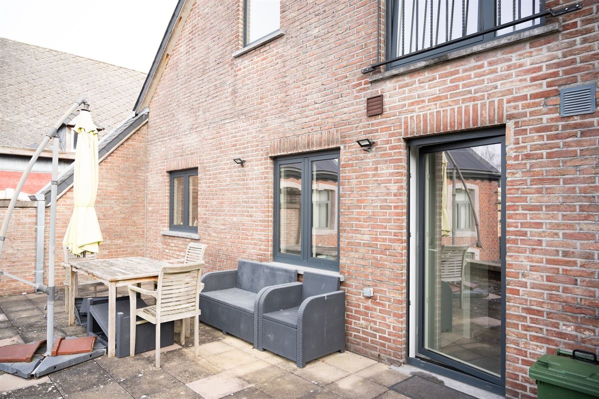 Duplex appartement met 4 slaapkamers en terras