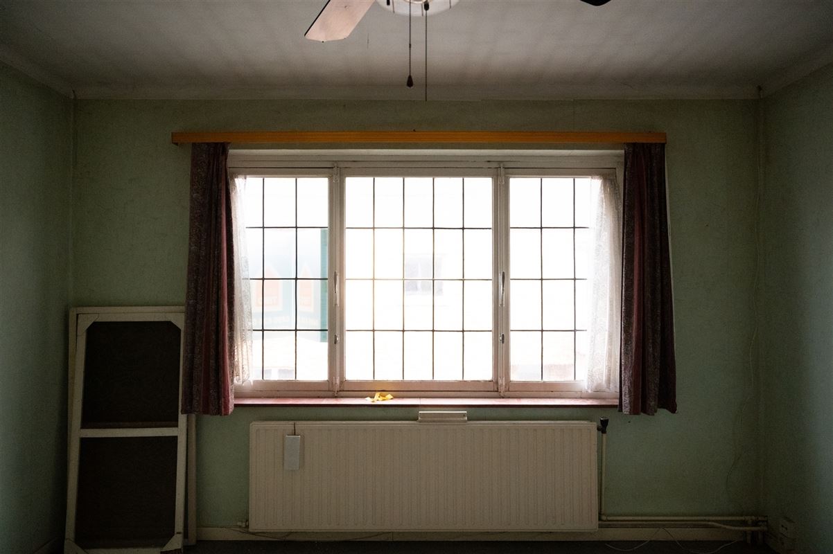 Woning met garage en tuin