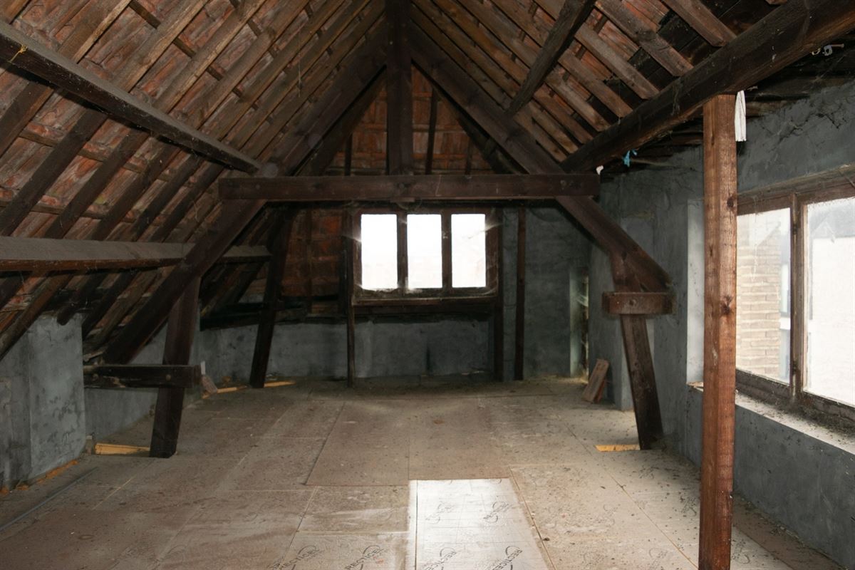 Gebouw met 2 wooneenheden