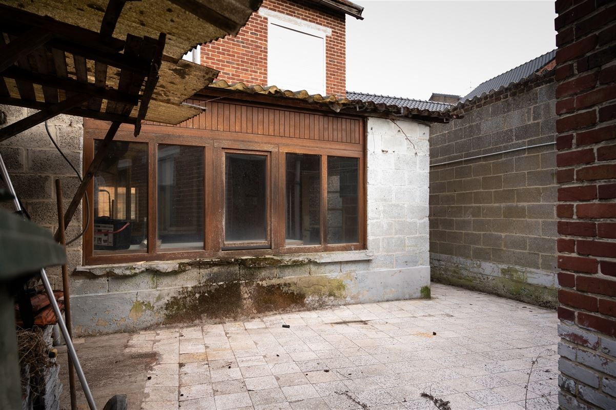 Woning met garage en tuin