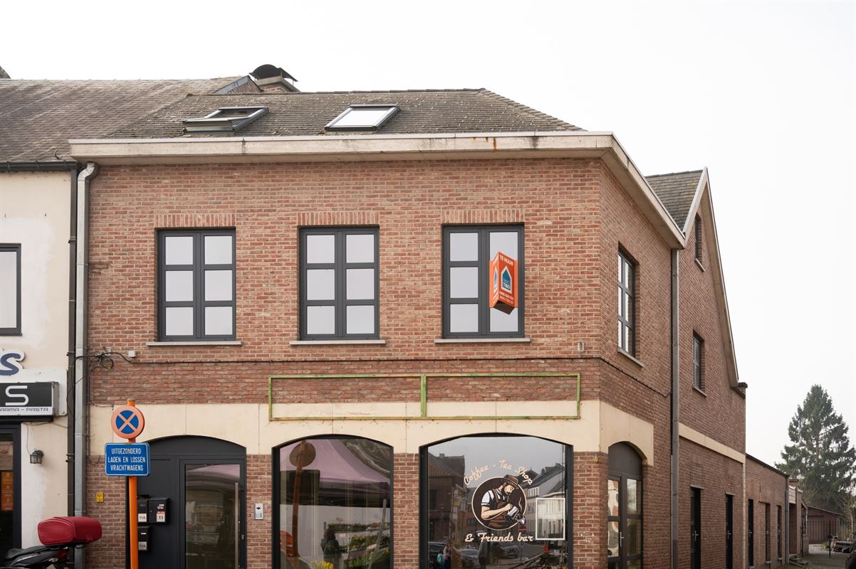 Duplex appartement met 4 slaapkamers en terras