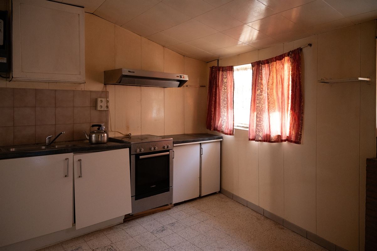 Volledig te renoveren boerderij/woning
