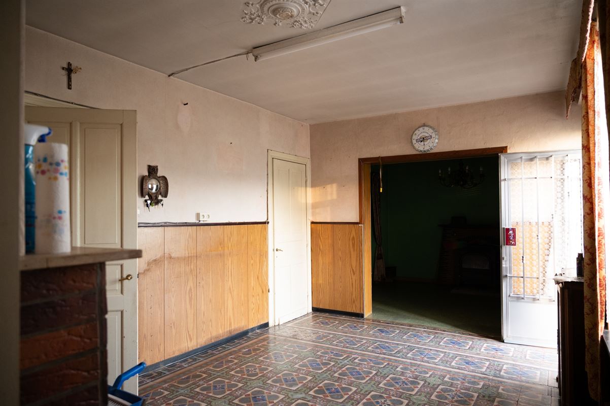 Volledig te renoveren boerderij/woning