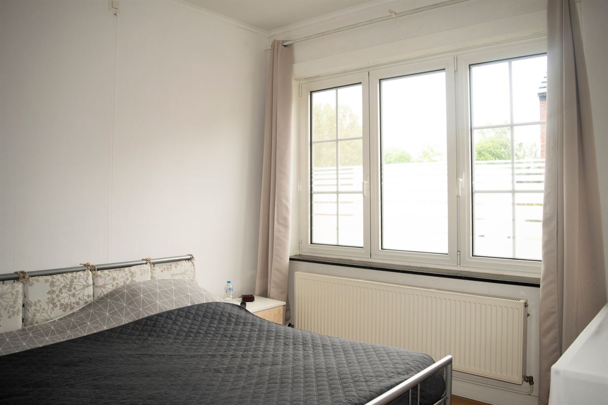 Huis met tuin, kelder en zolder
