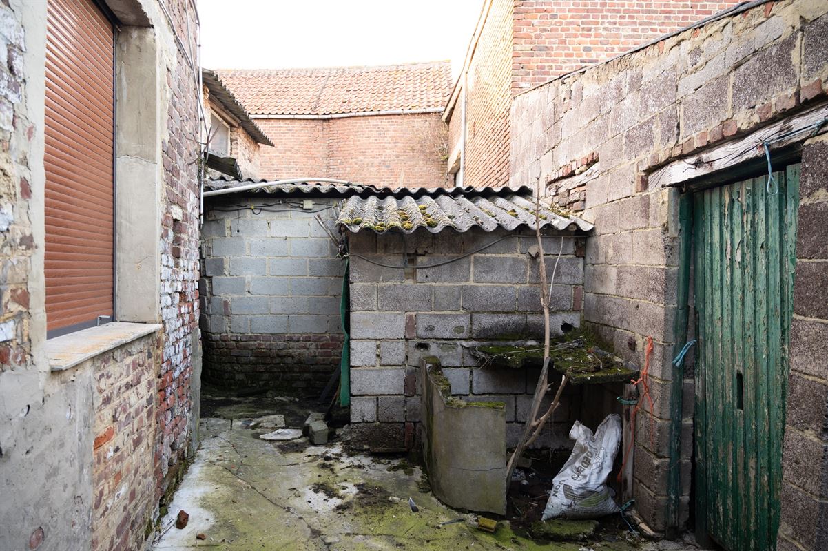 Volledig te renoveren boerderij/woning