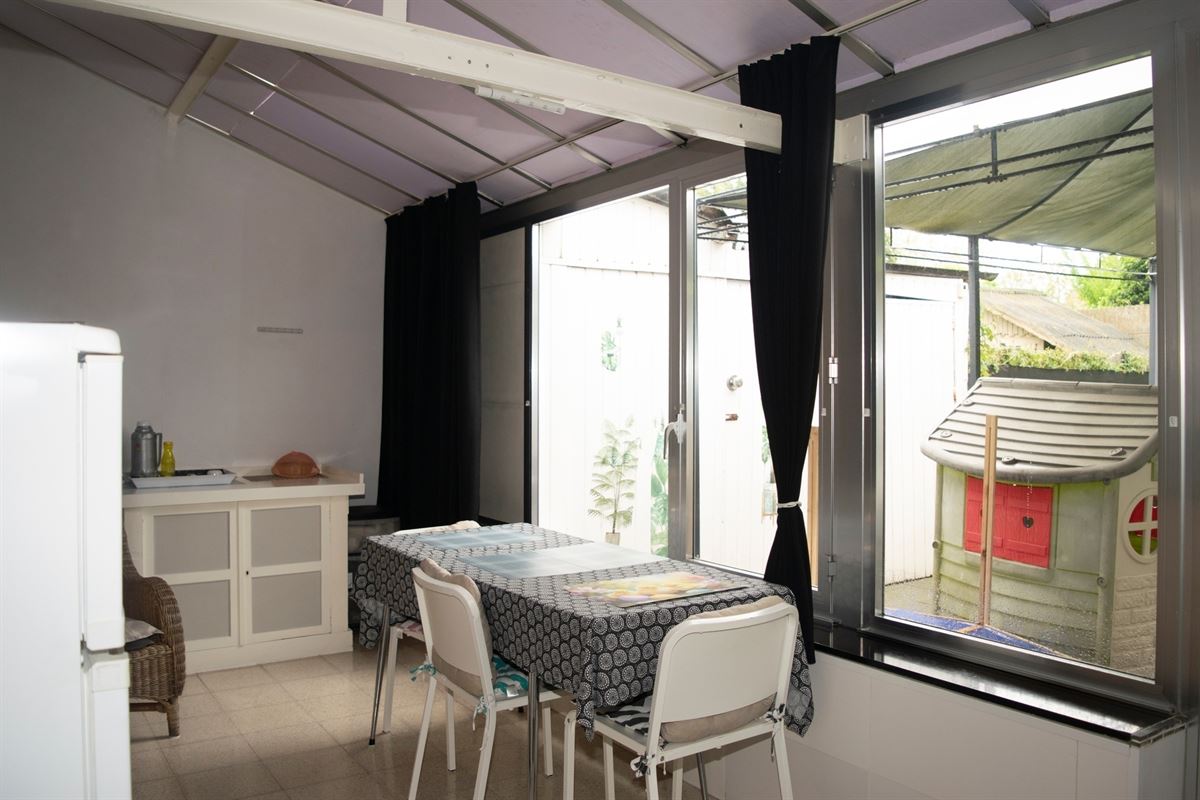 Huis met tuin, kelder en zolder
