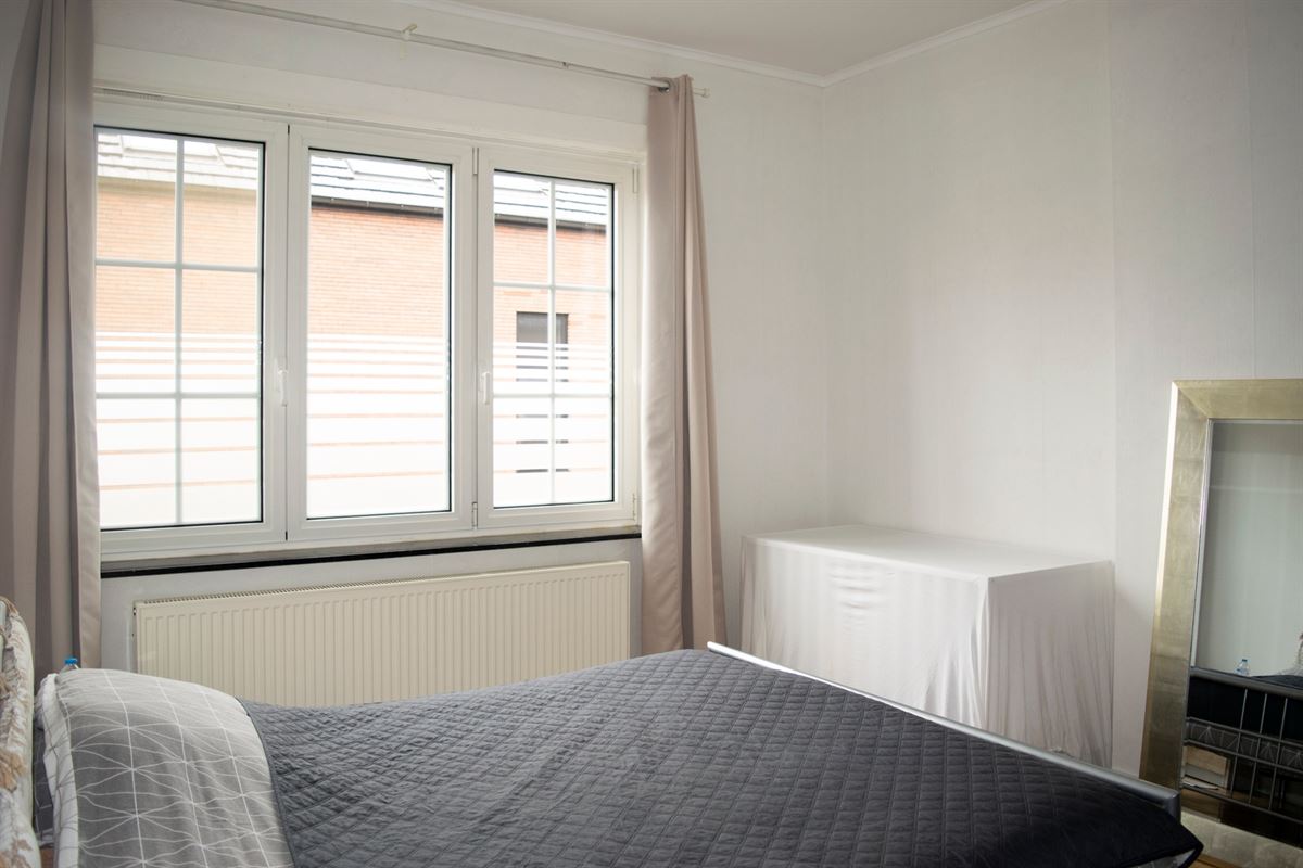 Huis met tuin, kelder en zolder