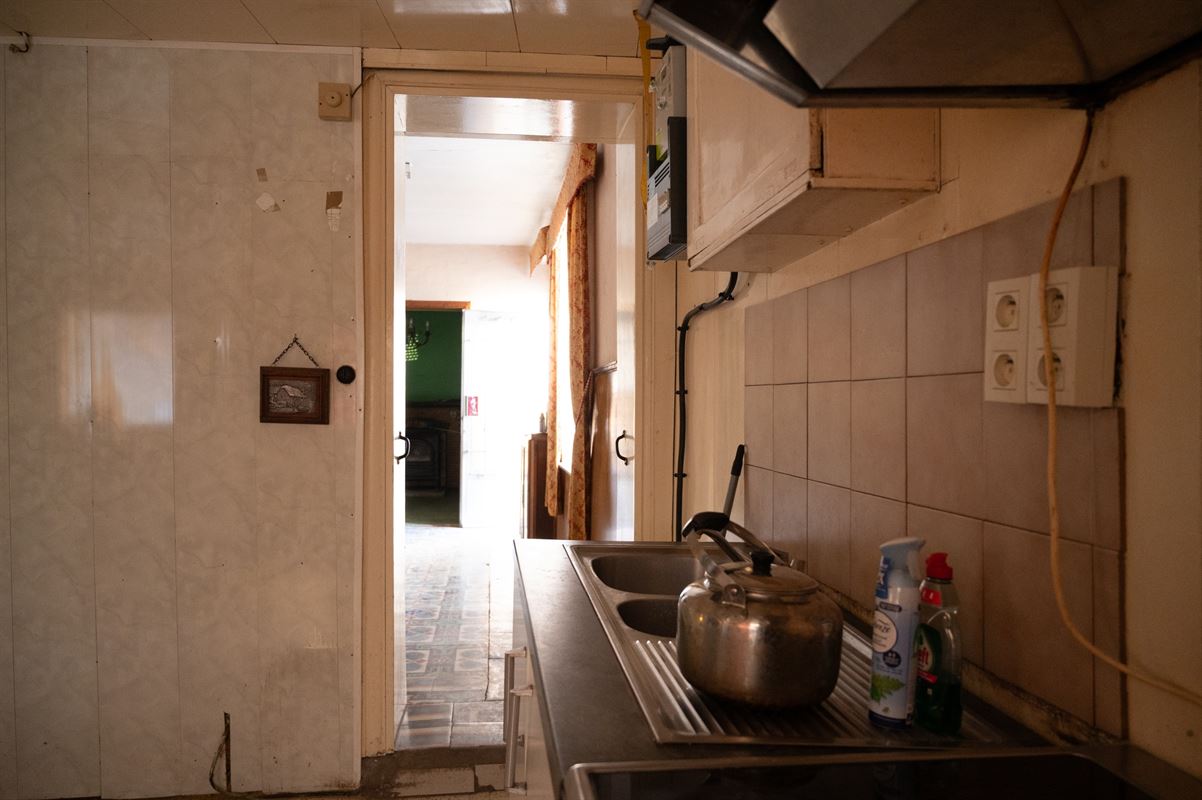 Volledig te renoveren boerderij/woning