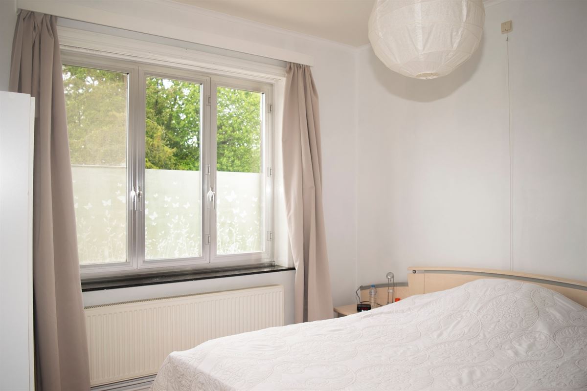 Huis met tuin, kelder en zolder