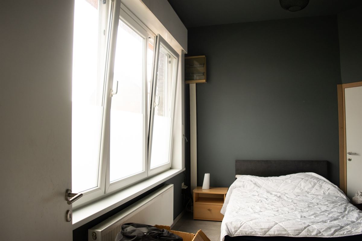Appartementsgebouw met 1 woning en 2 appartementen