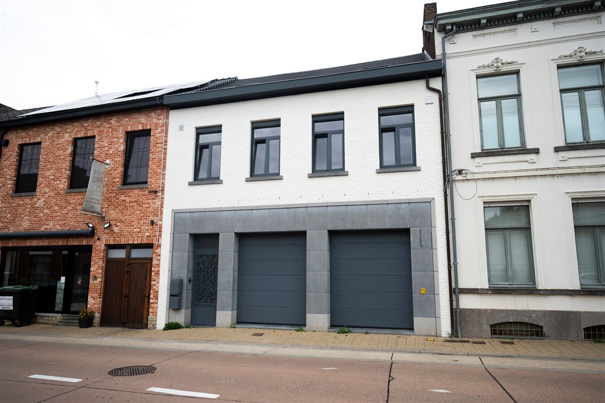 duplex appartement met garage en groot terras