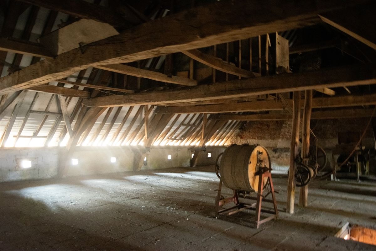 Boerderij met binnenplaats gekend als Prins Kardinaalhoeve
