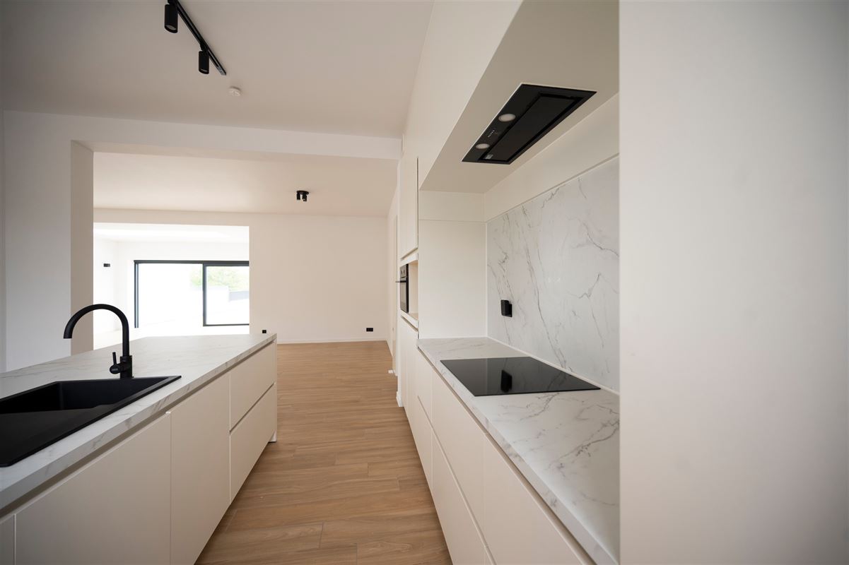 duplex appartement met garage en groot terras