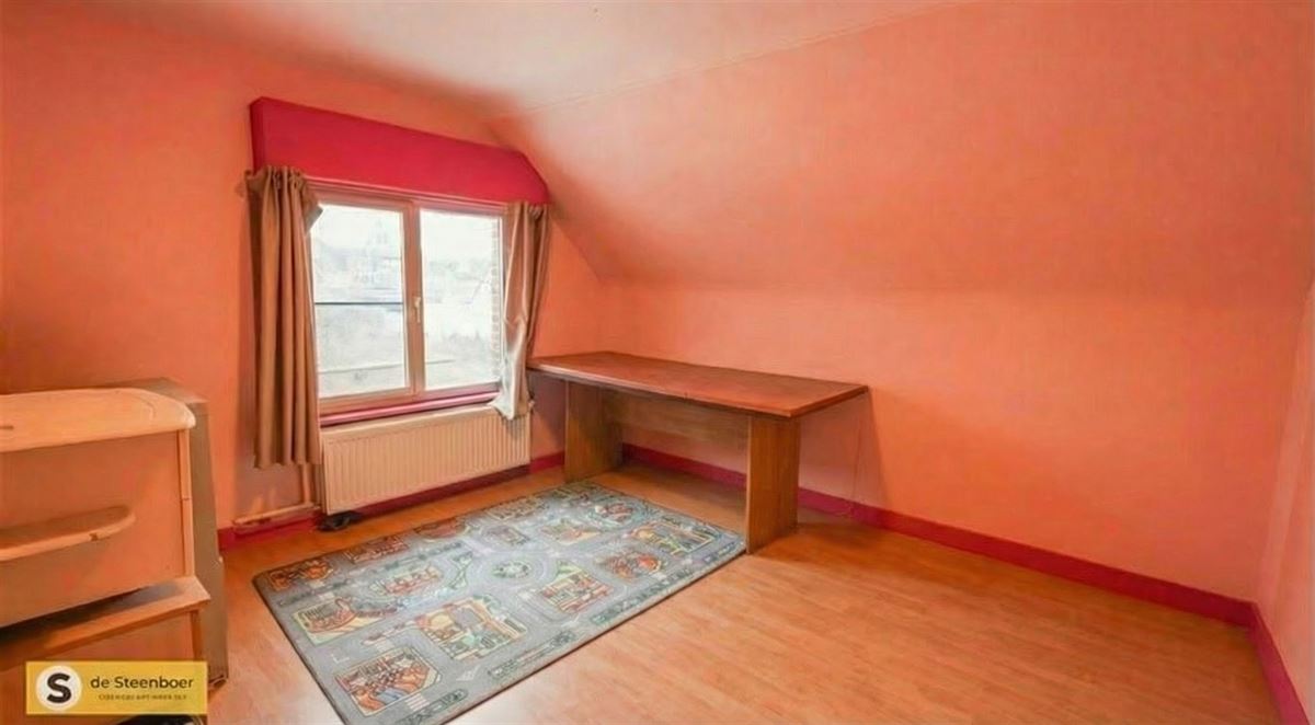 kinderkamer-in-perzik-tinten