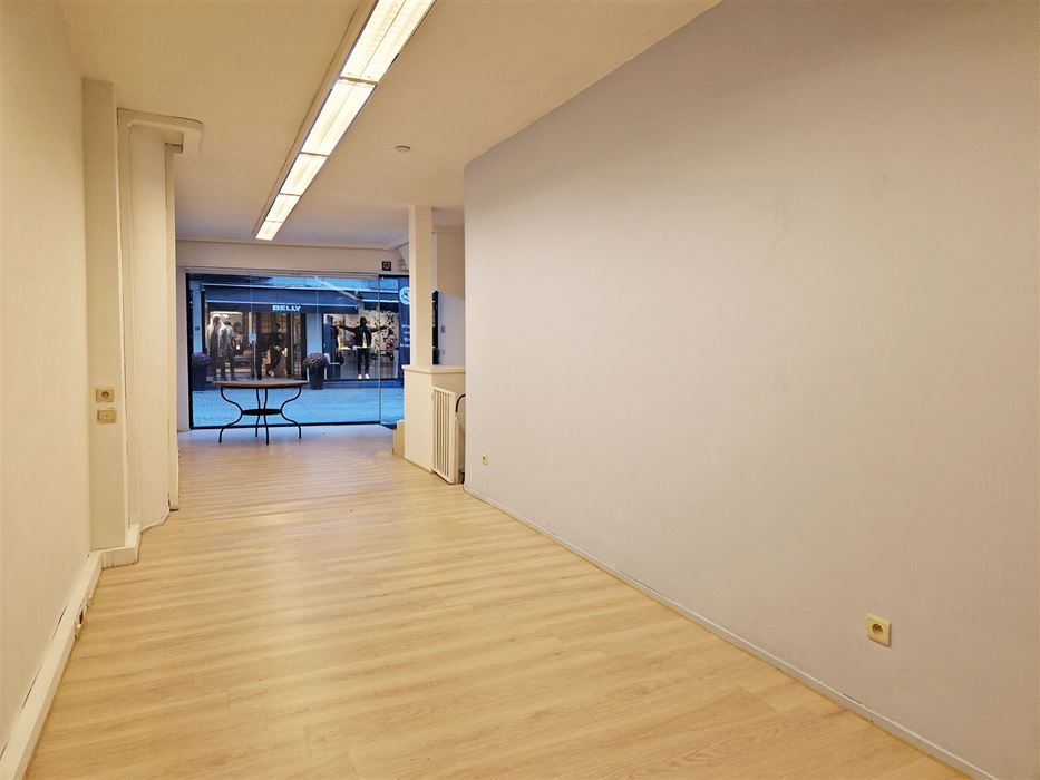 Rez de chaussé commercial