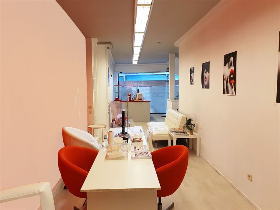 Rez de chaussé commercial