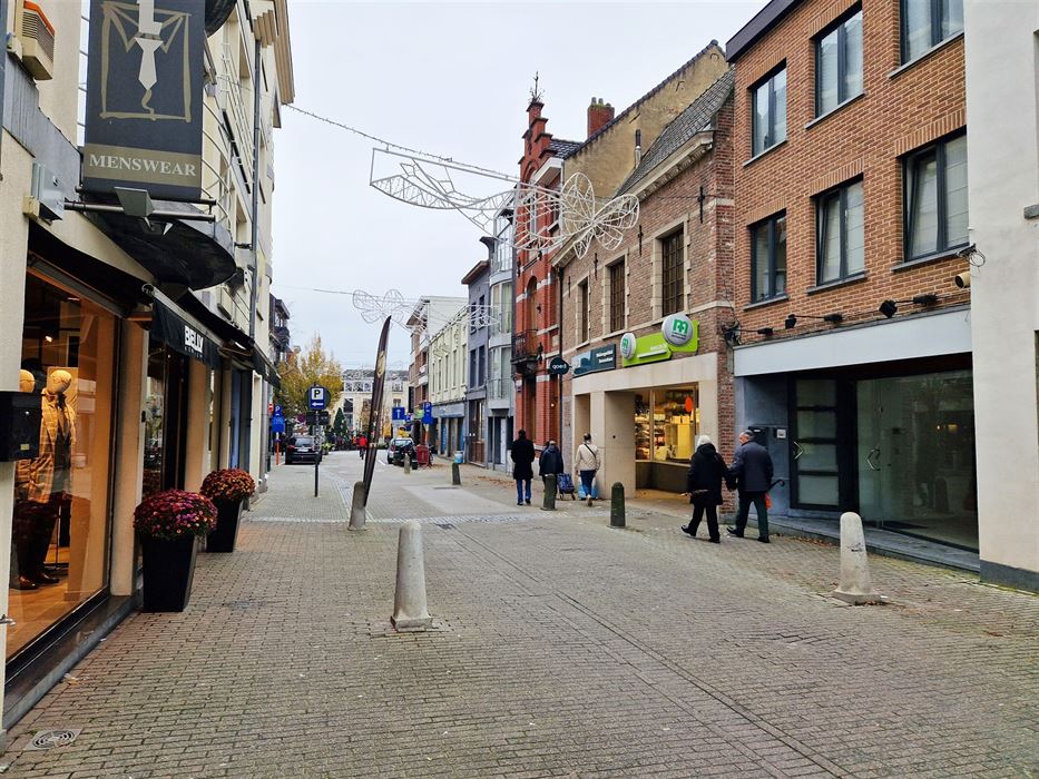 Rez de chaussé commercial