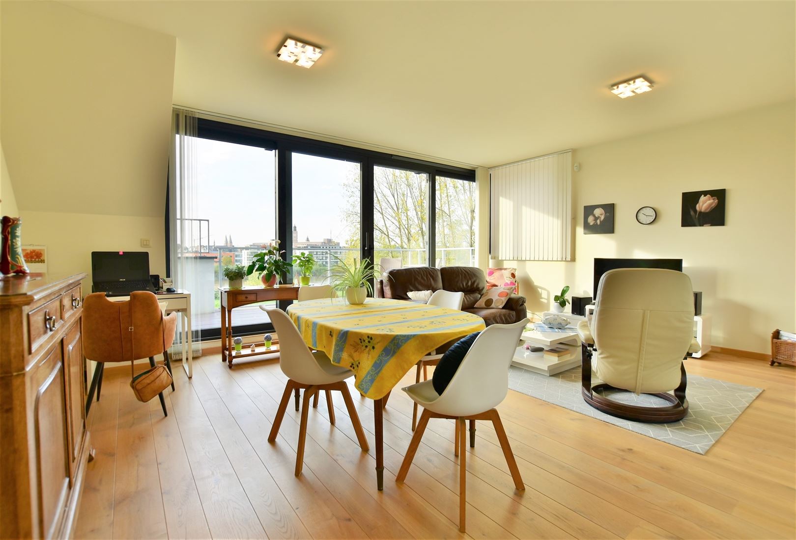 Foto 6 : Appartement te 9200 GREMBERGEN (België) - Prijs € 349.000