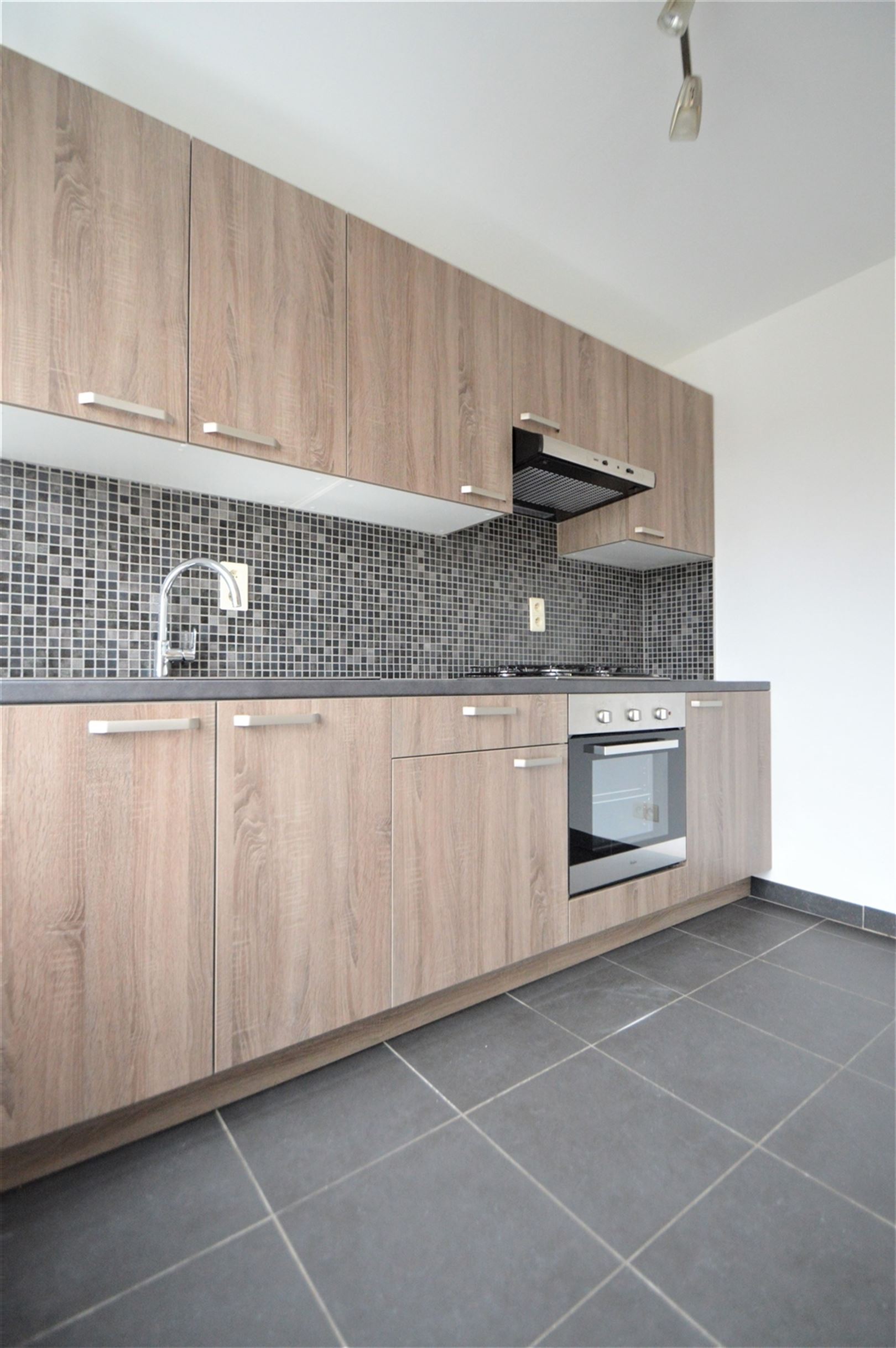 Foto 3 : Appartement te 9255 Buggenhout (België) - Prijs € 650